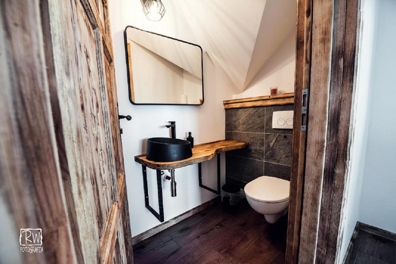 Laura Resort - Luxury Chalets Z Jacuzzi Шафляри Екстериор снимка